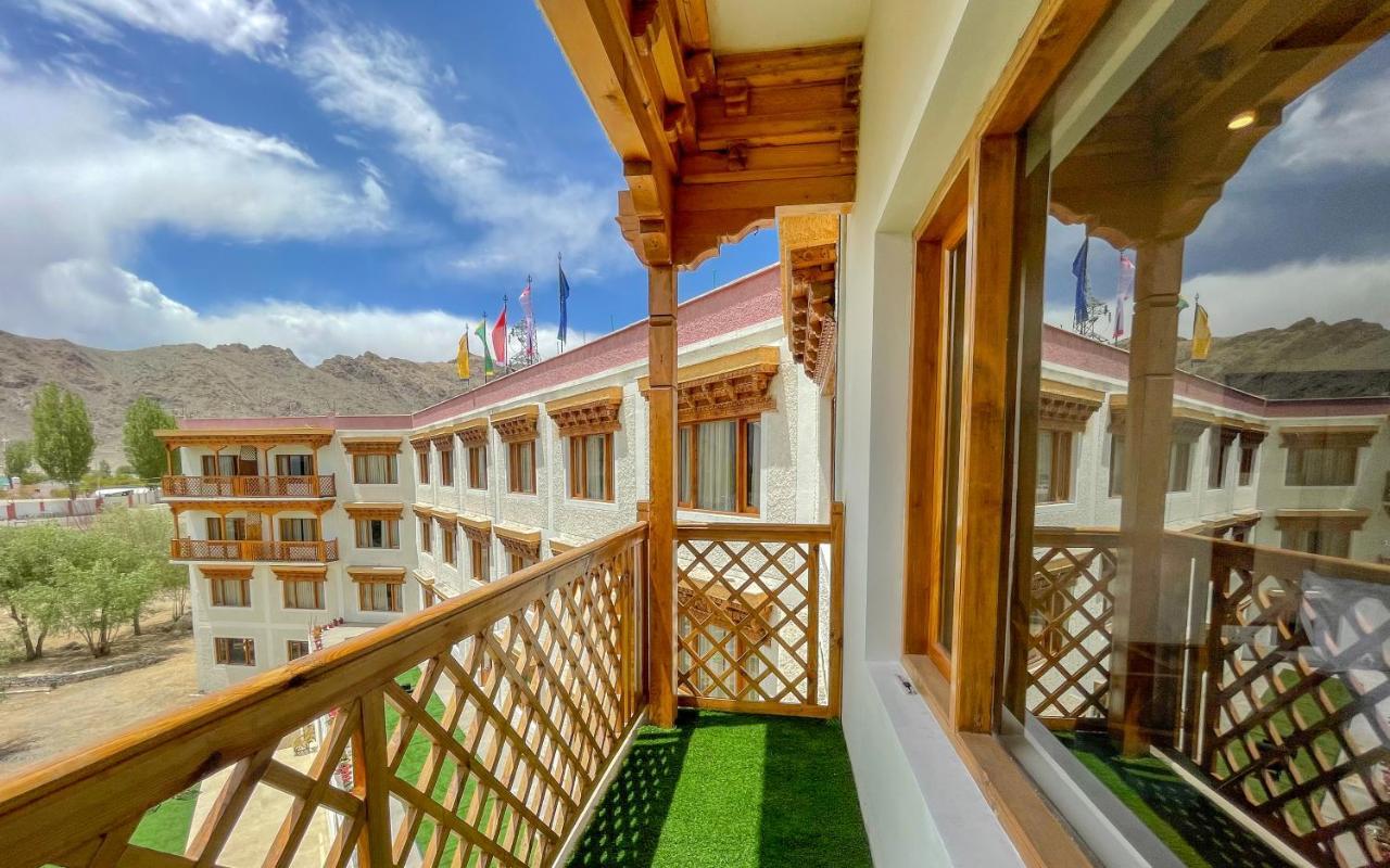 Hotel Deskitsal Leh Exterior photo